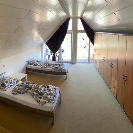 Zimmer Bedburg 베트부르크